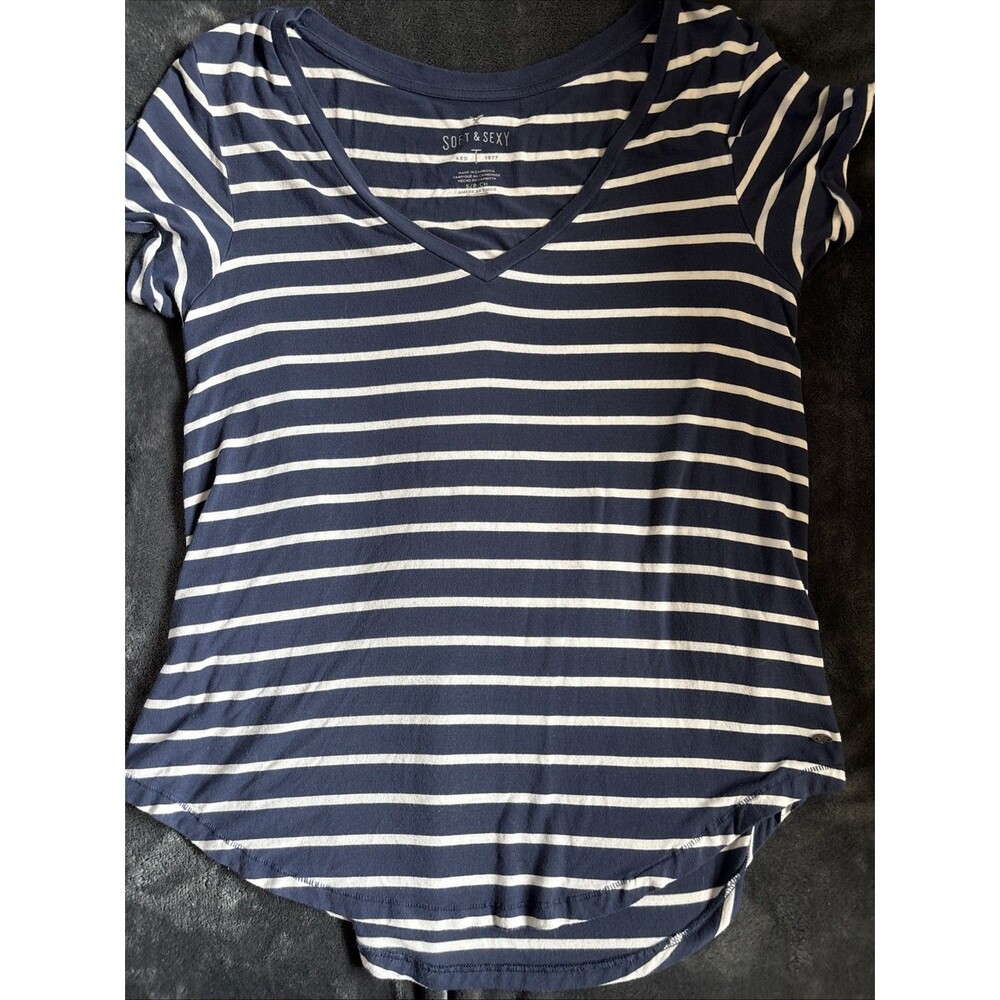 #90 Soft & Sexy American Eagle Small Women’s Stripped White Blue Shirt